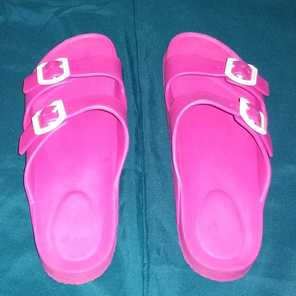 Pink Slides | 7-8 Women's